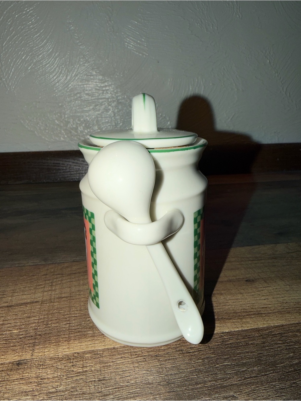 Chicken Canister - Picture 2 of 7